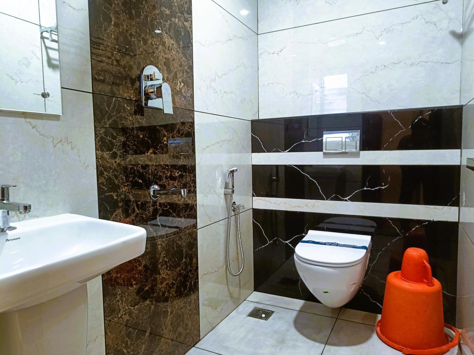 Hotel Jeyam Kanyakumari Esterno foto