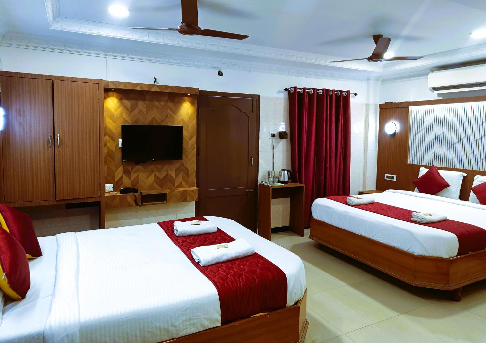Hotel Jeyam Kanyakumari Esterno foto